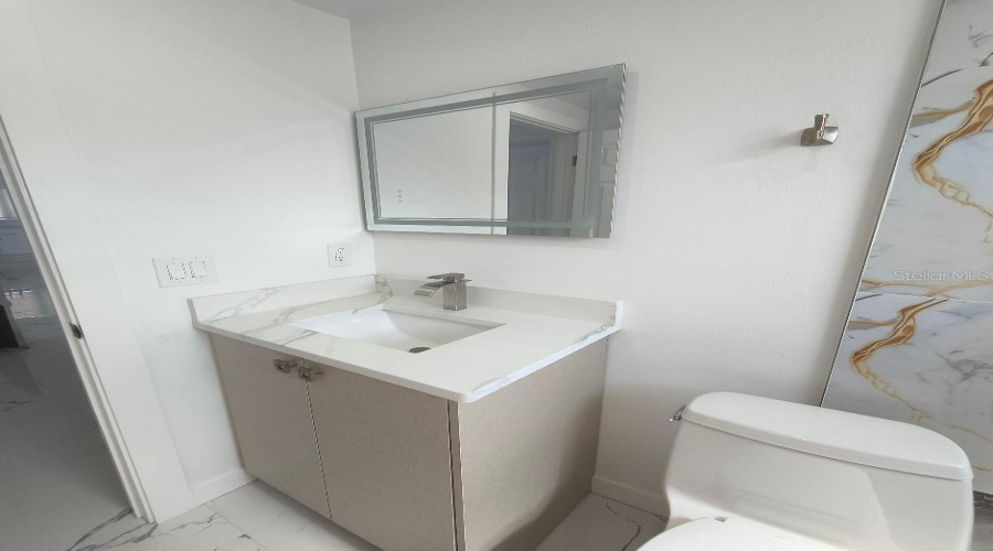 Tampa, Florida 33634, 4 Bedroom Bedrooms, ,3 Bathroombathrooms,Residential,For Sale,Fountain,0,Mfrtb8531380