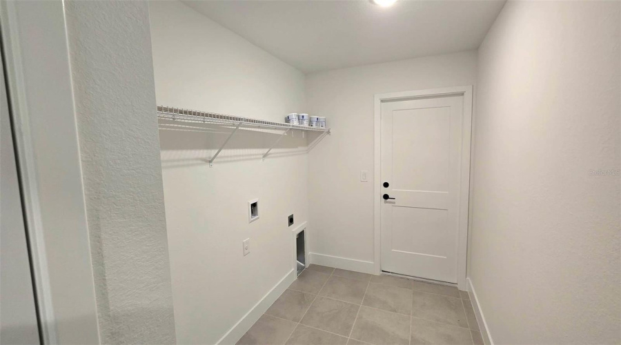North Port, Florida 34286, 3 Bedroom Bedrooms, ,2 Bathroombathrooms,Residential,For Sale,Armenia,0,Mfra4682195