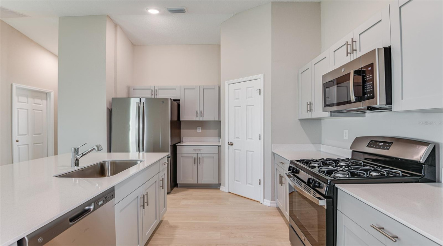 Haines City, Florida 33844, 3 Bedroom Bedrooms, ,2 Bathroombathrooms,Residential,For Sale,Prairie,0,Mfrtb8542495