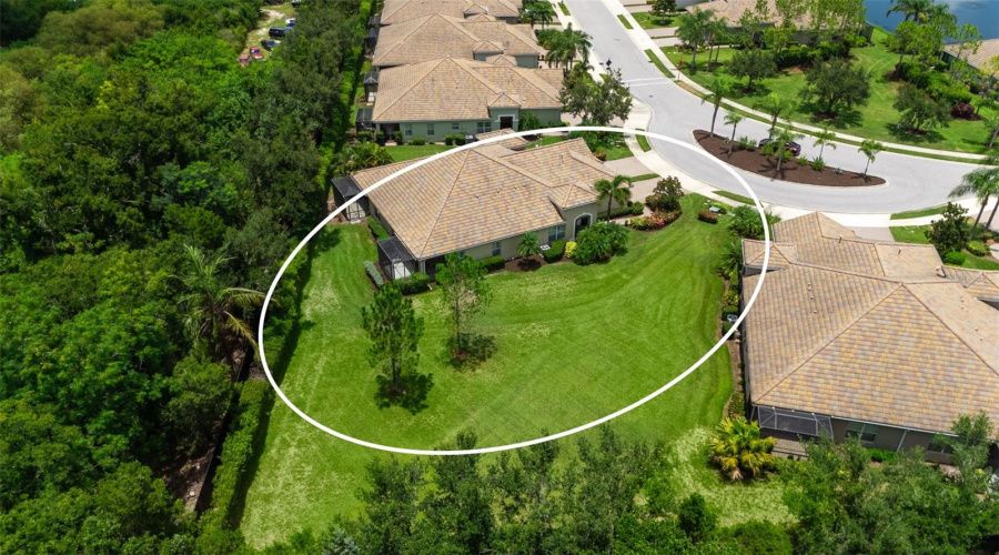 Bradenton, Florida 34203, 2 Bedroom Bedrooms, ,2 Bathroombathrooms,Residential,For Sale,Maymont Park,0,Mfra4698532