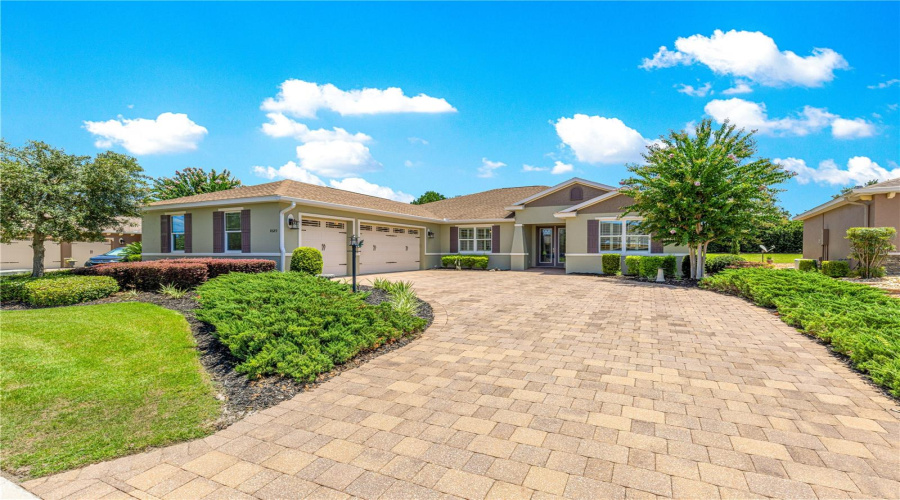 Ocala, Florida 34481, 3 Bedroom Bedrooms, ,3 Bathroombathrooms,Residential,For Sale,93Rd,0,Mfrom729474