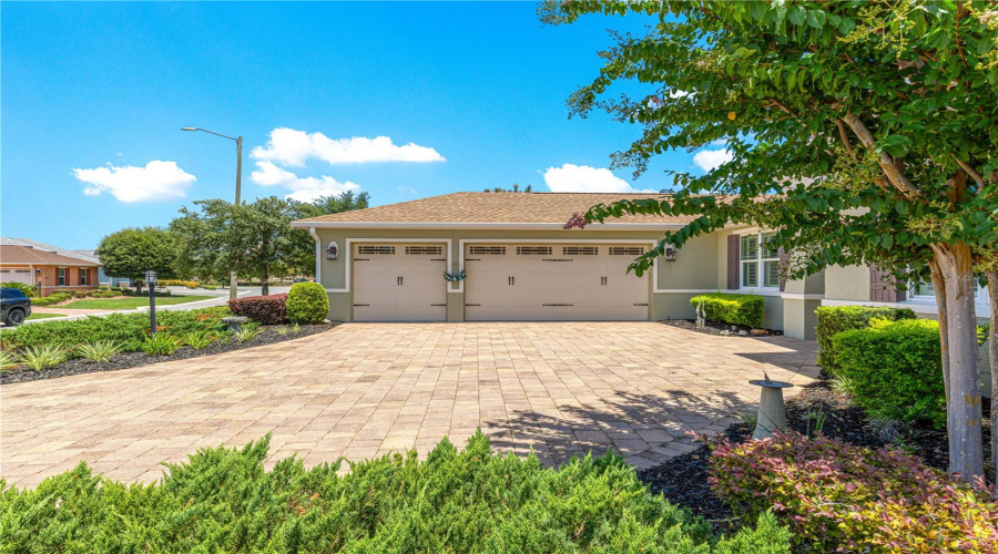 Ocala, Florida 34481, 3 Bedroom Bedrooms, ,3 Bathroombathrooms,Residential,For Sale,93Rd,0,Mfrom729474