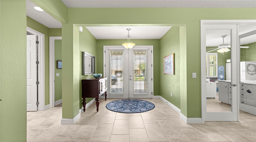 Ocala, Florida 34481, 3 Bedroom Bedrooms, ,3 Bathroombathrooms,Residential,For Sale,93Rd,0,Mfrom729474
