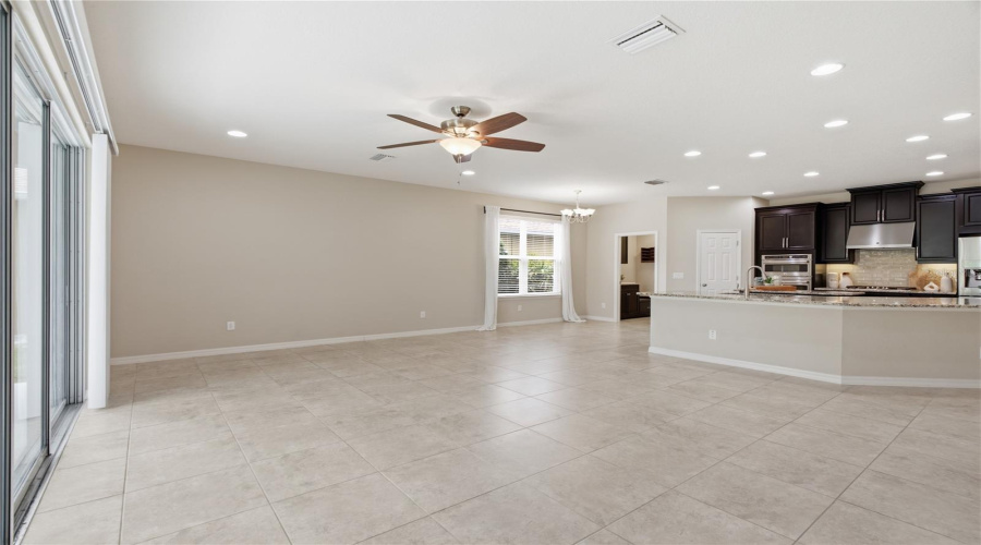 Land O Lakes, Florida 34637, 4 Bedroom Bedrooms, ,3 Bathroombathrooms,Residential,For Sale,Bella Vita,0,Mfrtb8515101