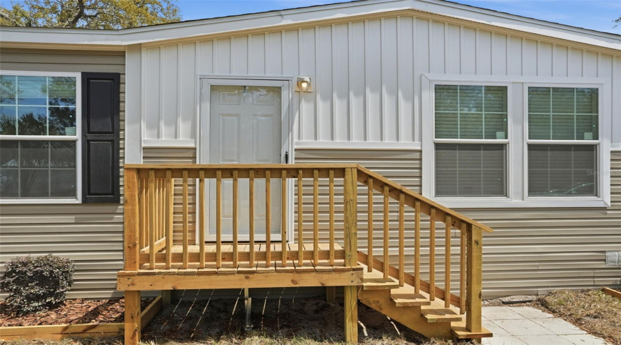 Weeki Wachee, Florida 34613, 4 Bedroom Bedrooms, ,2 Bathroombathrooms,Residential,For Sale,Round Lake,0,Mfrw7884685