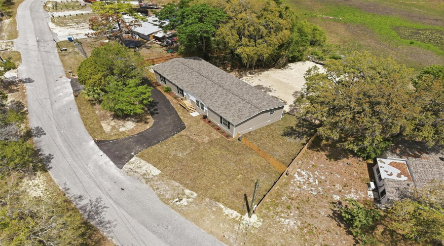 Weeki Wachee, Florida 34613, 4 Bedroom Bedrooms, ,2 Bathroombathrooms,Residential,For Sale,Round Lake,0,Mfrw7884685