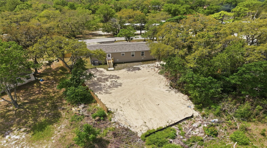 Weeki Wachee, Florida 34613, 4 Bedroom Bedrooms, ,2 Bathroombathrooms,Residential,For Sale,Round Lake,0,Mfrw7884685