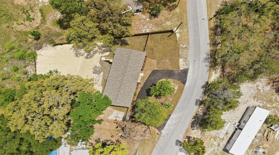 Weeki Wachee, Florida 34613, 4 Bedroom Bedrooms, ,2 Bathroombathrooms,Residential,For Sale,Round Lake,0,Mfrw7884685