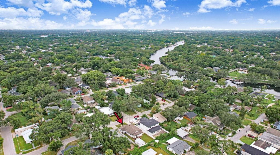 Tampa, Florida 33604, 3 Bedroom Bedrooms, ,2 Bathroombathrooms,Residential,For Sale,Hiawatha,0,Mfrtb8535812