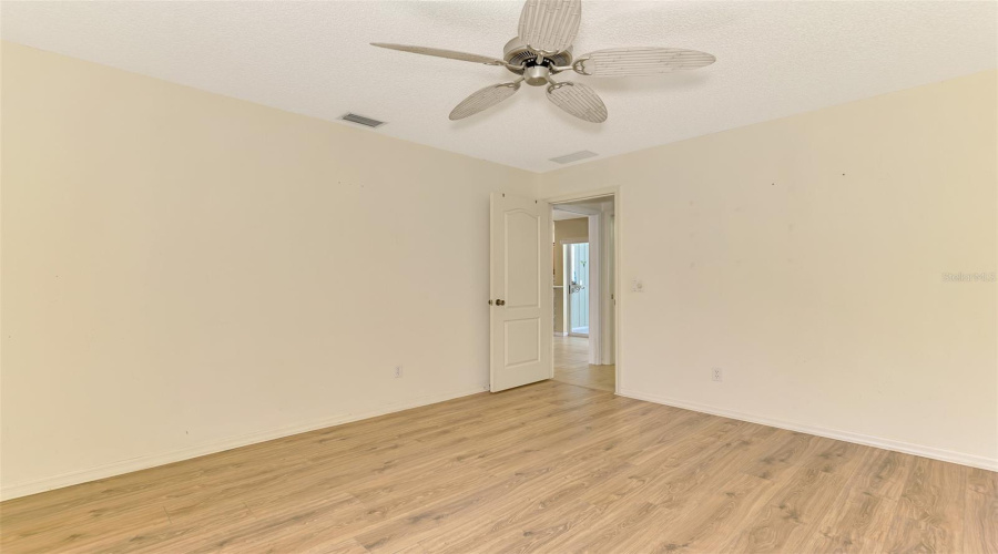 North Port, Florida 34286, 3 Bedroom Bedrooms, ,2 Bathroombathrooms,Residential,For Sale,Slayton,0,Mfrn6144903