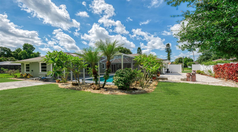North Port, Florida 34286, 3 Bedroom Bedrooms, ,2 Bathroombathrooms,Residential,For Sale,Slayton,0,Mfrn6144903