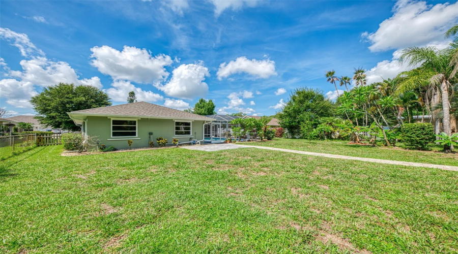 North Port, Florida 34286, 3 Bedroom Bedrooms, ,2 Bathroombathrooms,Residential,For Sale,Slayton,0,Mfrn6144903