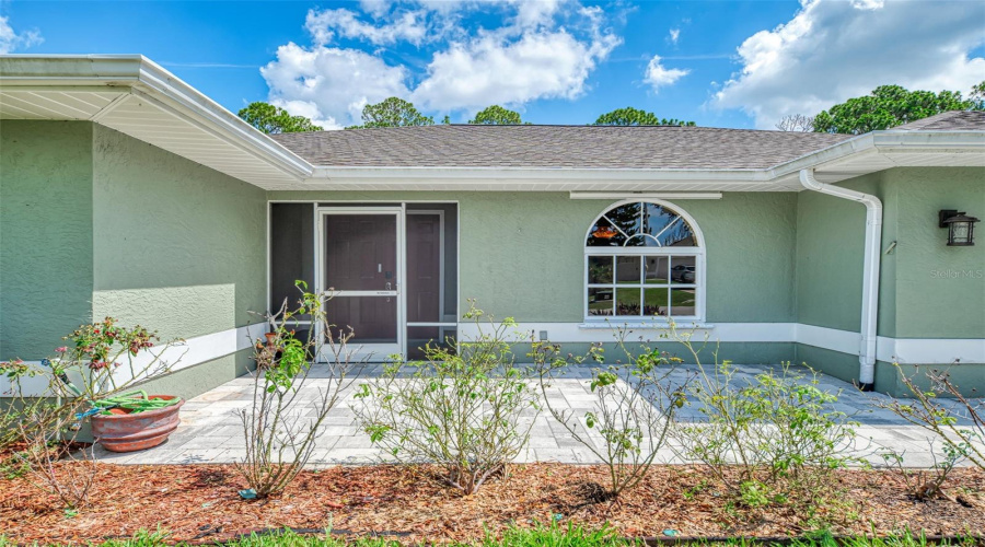 North Port, Florida 34286, 3 Bedroom Bedrooms, ,2 Bathroombathrooms,Residential,For Sale,Slayton,0,Mfrn6144903