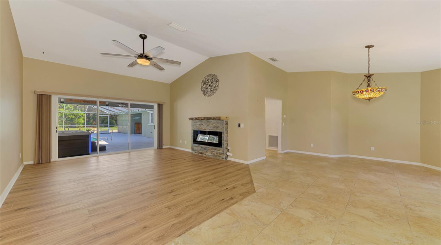 North Port, Florida 34286, 3 Bedroom Bedrooms, ,2 Bathroombathrooms,Residential,For Sale,Slayton,0,Mfrn6144903