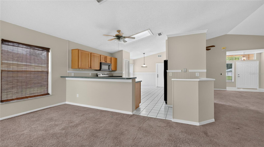 Orlando, Florida 32828, 3 Bedroom Bedrooms, ,2 Bathroombathrooms,Residential,For Sale,Emeraldview,0,Mfro6433744