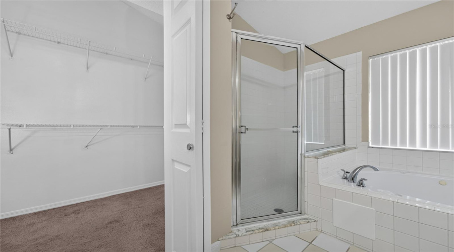 Orlando, Florida 32828, 3 Bedroom Bedrooms, ,2 Bathroombathrooms,Residential,For Sale,Emeraldview,0,Mfro6433744