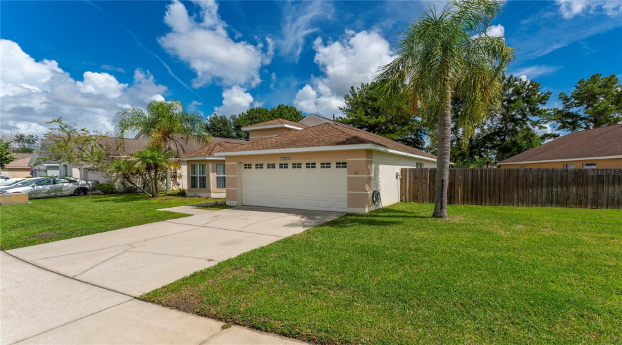 Orlando, Florida 32828, 3 Bedroom Bedrooms, ,2 Bathroombathrooms,Residential,For Sale,Emeraldview,0,Mfro6433744