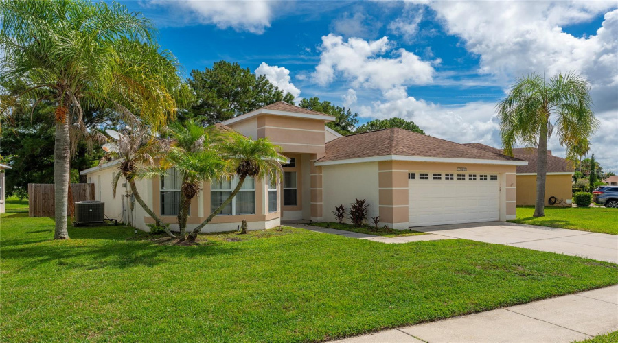 Orlando, Florida 32828, 3 Bedroom Bedrooms, ,2 Bathroombathrooms,Residential,For Sale,Emeraldview,0,Mfro6433744