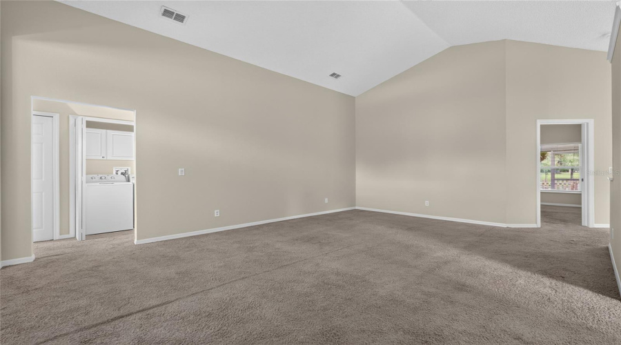 Orlando, Florida 32828, 3 Bedroom Bedrooms, ,2 Bathroombathrooms,Residential,For Sale,Emeraldview,0,Mfro6433744