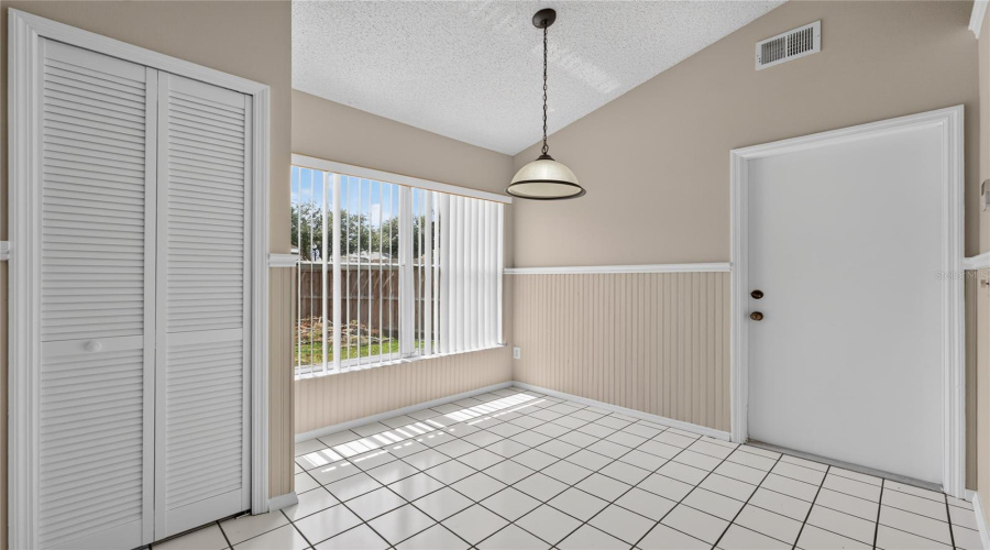Orlando, Florida 32828, 3 Bedroom Bedrooms, ,2 Bathroombathrooms,Residential,For Sale,Emeraldview,0,Mfro6433744