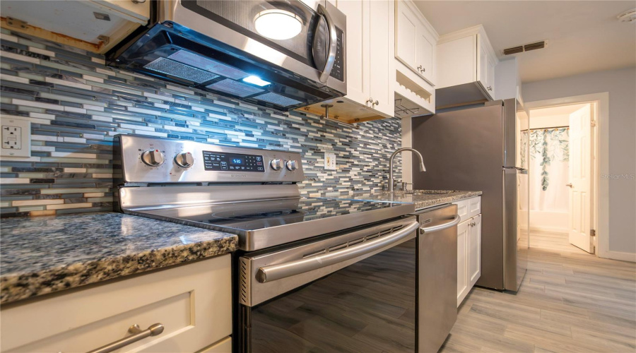 St Petersburg, Florida 33702, 1 Bedroom Bedrooms, ,1 Bathroombathrooms,Residential,For Sale,Gandy,0,Mfrtb8532936