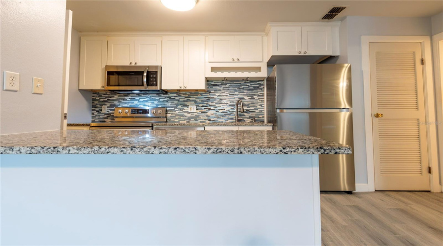 St Petersburg, Florida 33702, 1 Bedroom Bedrooms, ,1 Bathroombathrooms,Residential,For Sale,Gandy,0,Mfrtb8532936