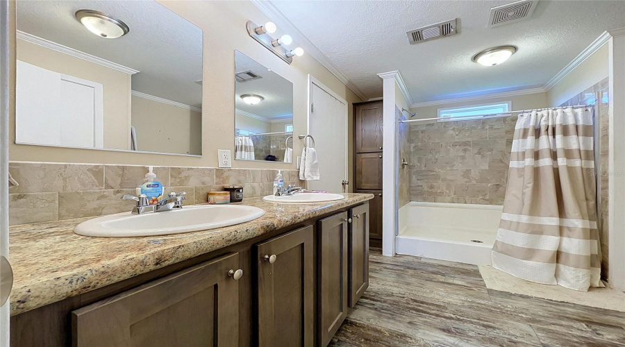 Bartow, Florida 33830, 3 Bedroom Bedrooms, ,2 Bathroombathrooms,Residential,For Sale,Lake Wales Alturas,0,Mfrp4939580