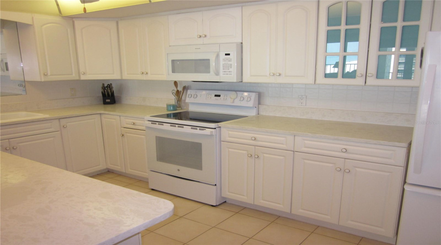 Alt. Kitchen View