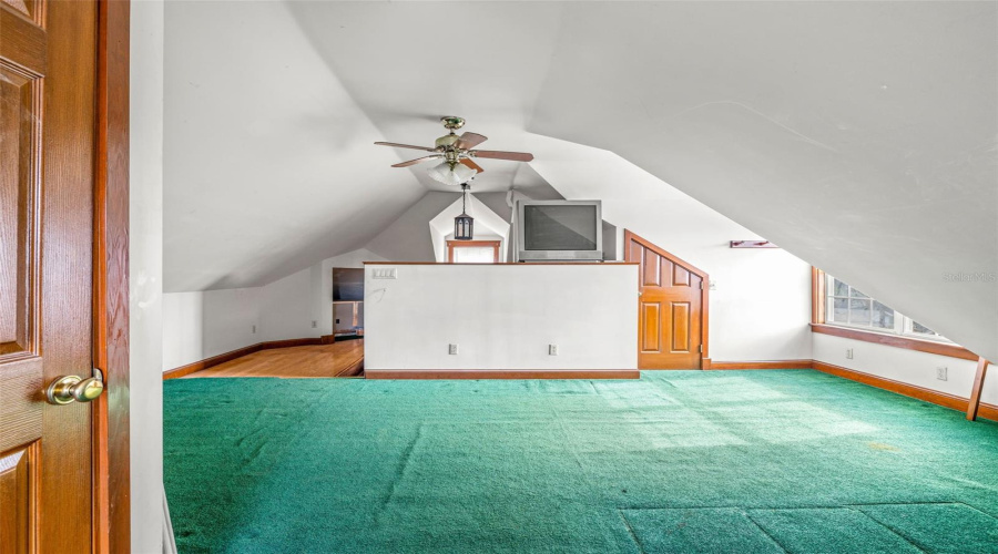 Tarpon Springs, Florida 34689, 4 Bedroom Bedrooms, ,3 Bathroombathrooms,Residential,For Sale,Division,0,Mfru8224317