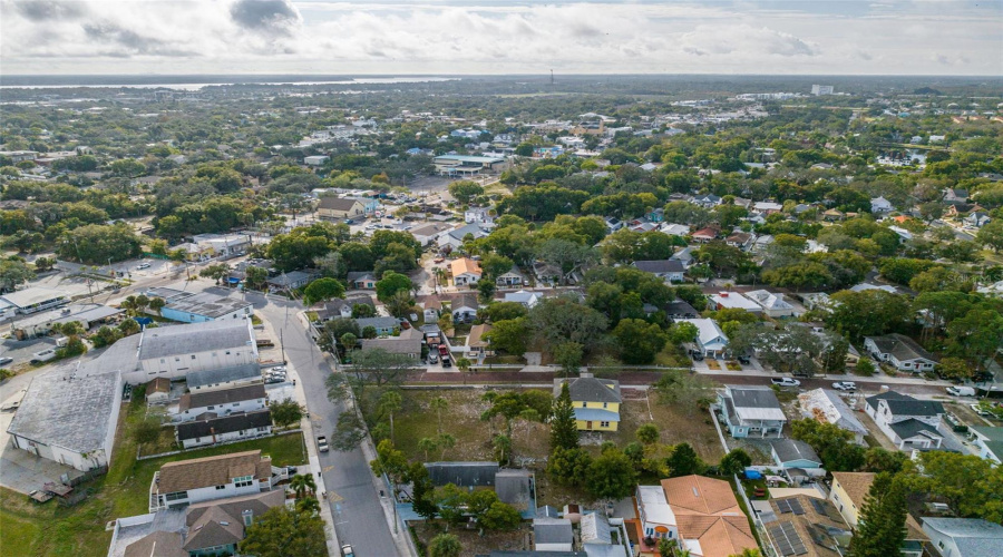 Tarpon Springs, Florida 34689, 4 Bedroom Bedrooms, ,3 Bathroombathrooms,Residential,For Sale,Division,0,Mfru8224317