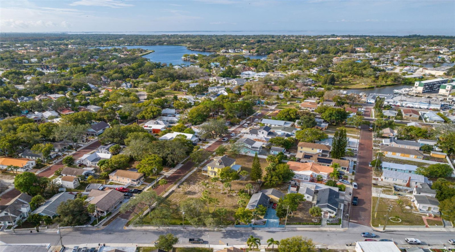 Tarpon Springs, Florida 34689, 4 Bedroom Bedrooms, ,3 Bathroombathrooms,Residential,For Sale,Division,0,Mfru8224317