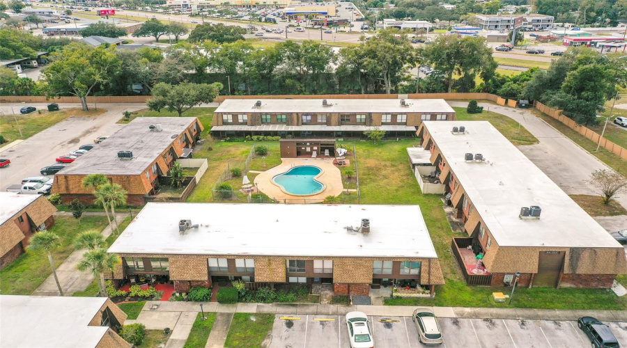 Lakeland, Florida 33801, 4 Bedroom Bedrooms, ,2 Bathroombathrooms,Residential,For Sale,Crystal Lake,0,Mfrl4958401
