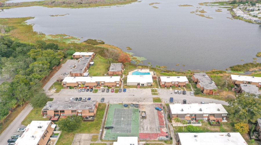Lakeland, Florida 33801, 4 Bedroom Bedrooms, ,2 Bathroombathrooms,Residential,For Sale,Crystal Lake,0,Mfrl4958401