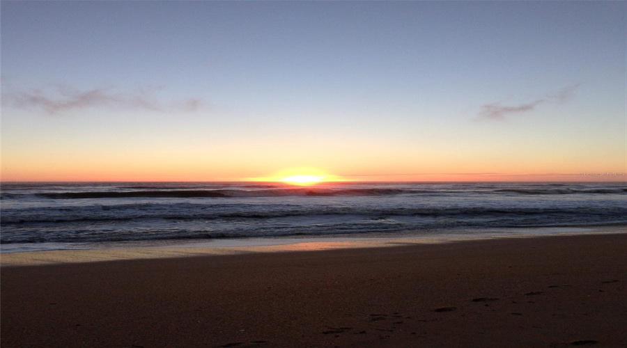 Watch The Sunrise From The Beach 20 Minutes Away