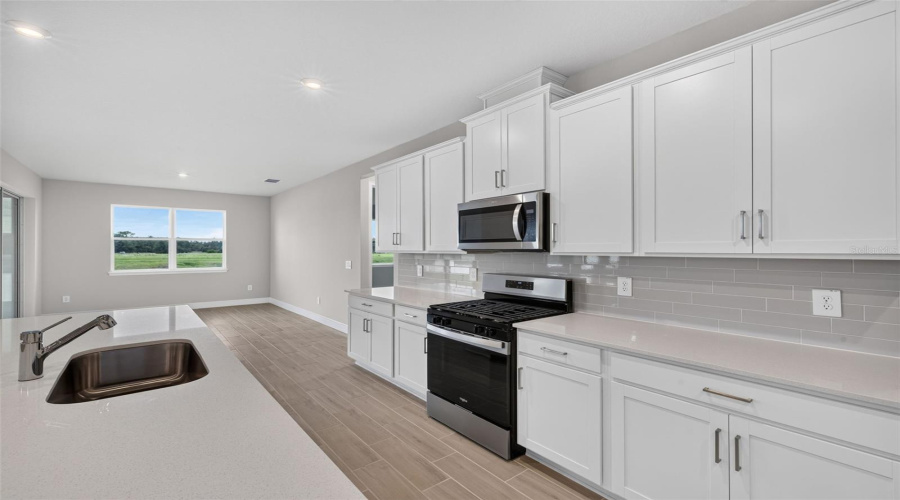 Parrish, Florida 34219, 4 Bedroom Bedrooms, ,2 Bathroombathrooms,Residential,For Sale,Pierce,0,Mfrtb8446169