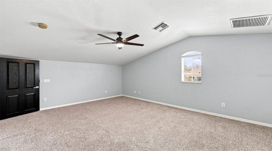Loft Or 5Th Bedroom