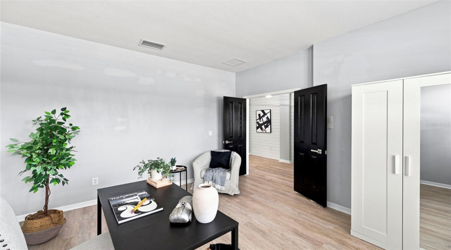 Office Or Guest Bedroom 1