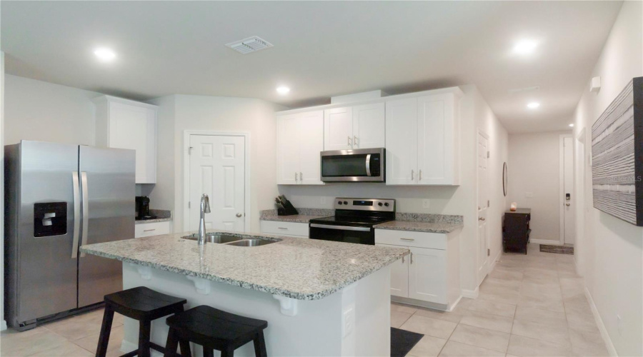Casselberry, Florida 32707, 3 Bedroom Bedrooms, ,2 Bathroombathrooms,Residential,For Sale,Grand Rue,0,Mfro6433439
