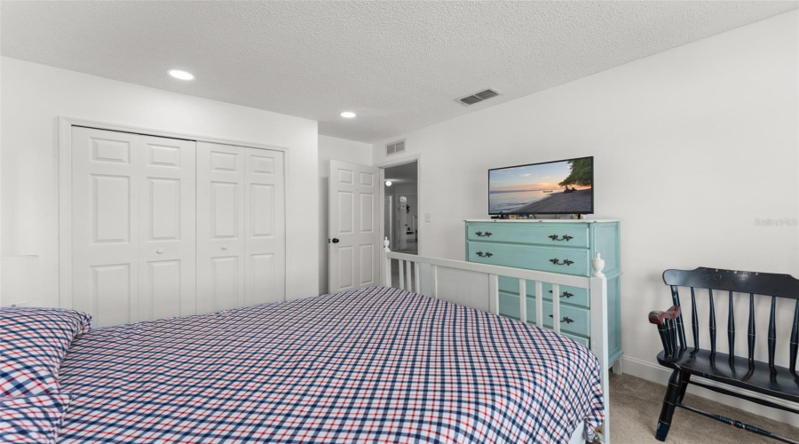 Orlando, Florida 32828, 5 Bedroom Bedrooms, ,2 Bathroombathrooms,Residential,For Sale,Sugargrove,0,Mfro6434914
