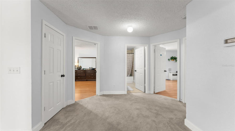 Orlando, Florida 32828, 5 Bedroom Bedrooms, ,2 Bathroombathrooms,Residential,For Sale,Sugargrove,0,Mfro6434914