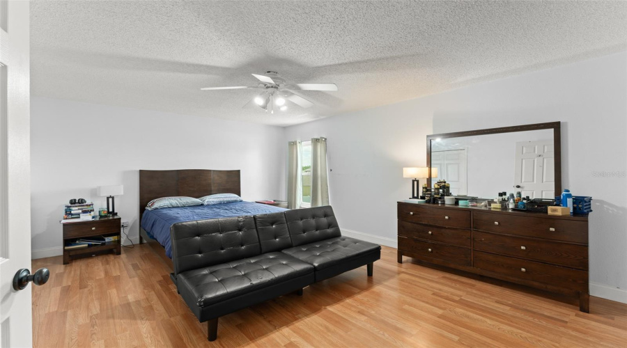 Orlando, Florida 32828, 5 Bedroom Bedrooms, ,2 Bathroombathrooms,Residential,For Sale,Sugargrove,0,Mfro6434914