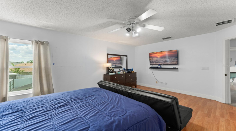 Orlando, Florida 32828, 5 Bedroom Bedrooms, ,2 Bathroombathrooms,Residential,For Sale,Sugargrove,0,Mfro6434914