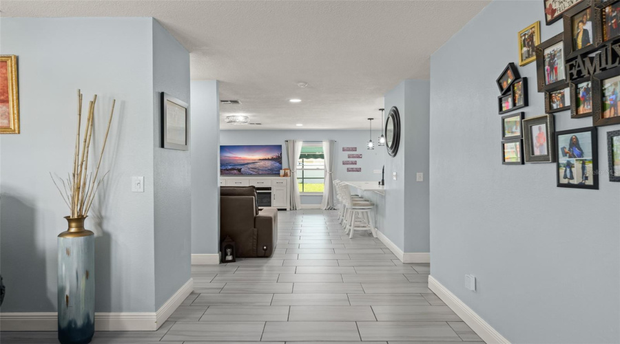 Orlando, Florida 32828, 5 Bedroom Bedrooms, ,2 Bathroombathrooms,Residential,For Sale,Sugargrove,0,Mfro6434914