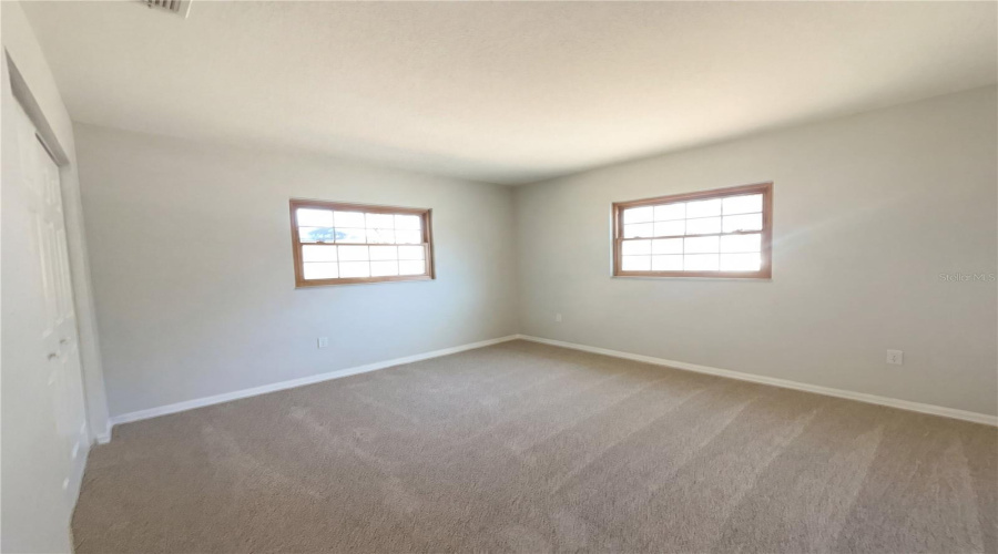 Dunnellon, Florida 34432, 3 Bedroom Bedrooms, ,2 Bathroombathrooms,Residential,For Sale,114Th,0,Mfro6384529