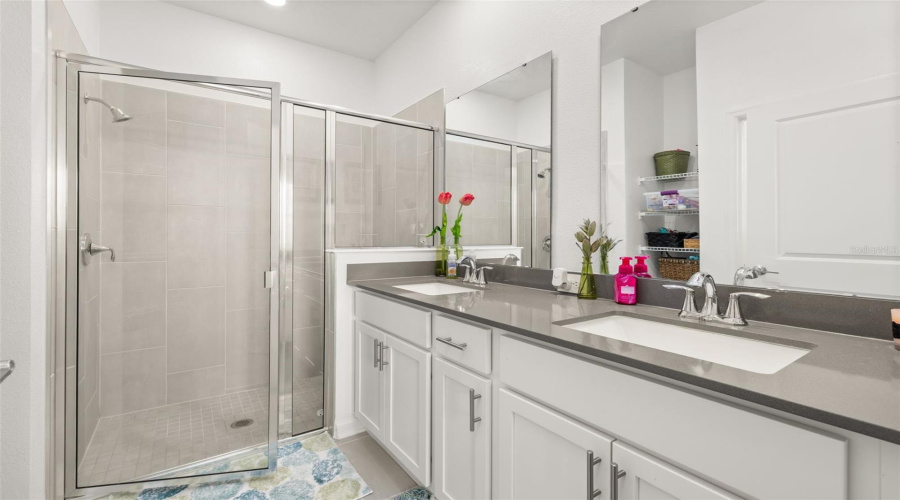 Kissimmee, Florida 34758, 3 Bedroom Bedrooms, ,2 Bathroombathrooms,Residential,For Sale,Ochos Rios,0,Mfrs5155089