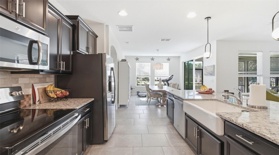 Deland, Florida 32724, 4 Bedroom Bedrooms, ,3 Bathroombathrooms,Residential,For Sale,Victoria Trails Blvd,0,Mfrv4947572