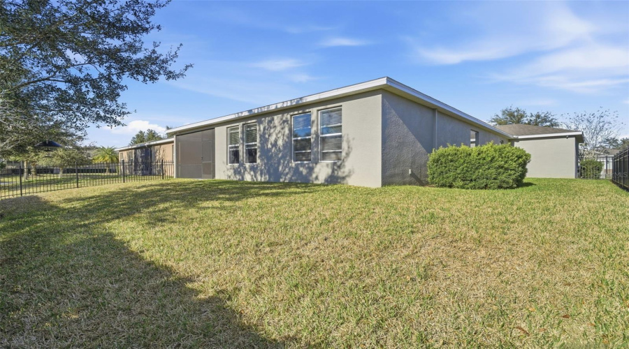 Deland, Florida 32724, 4 Bedroom Bedrooms, ,3 Bathroombathrooms,Residential,For Sale,Victoria Trails Blvd,0,Mfrv4947572