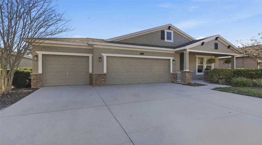 Deland, Florida 32724, 4 Bedroom Bedrooms, ,3 Bathroombathrooms,Residential,For Sale,Victoria Trails Blvd,0,Mfrv4947572