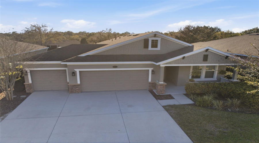 Deland, Florida 32724, 4 Bedroom Bedrooms, ,3 Bathroombathrooms,Residential,For Sale,Victoria Trails Blvd,0,Mfrv4947572