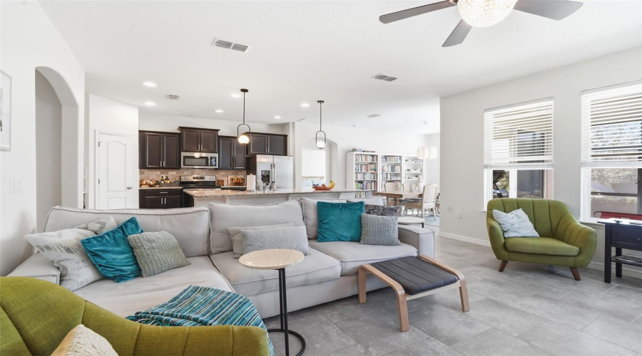 Deland, Florida 32724, 4 Bedroom Bedrooms, ,3 Bathroombathrooms,Residential,For Sale,Victoria Trails Blvd,0,Mfrv4947572